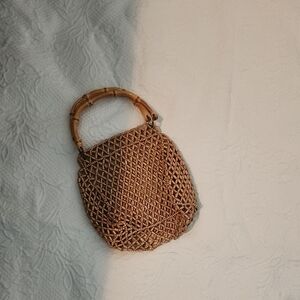 Elegant Tan Woven Handbag